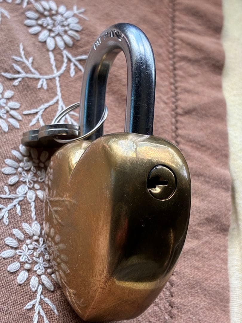 アンティーク 南京錠　鍵 パッドロック　Love lock　キー　真鍮　アメリカ